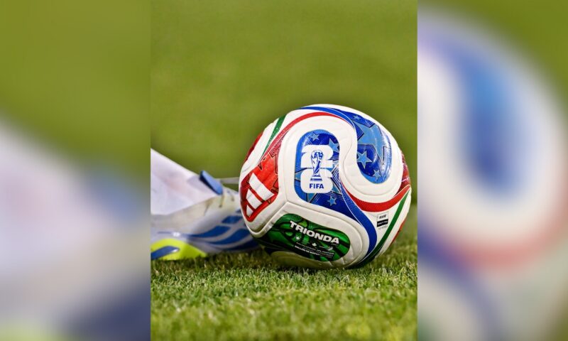 كأس العالم يبدأ بالفوضى وسط أزمة تأشيرات.. ورئيس الفيفا يدعو للهدوء