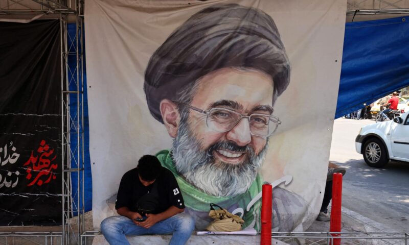 دبلوماسي يكشف لـCNN بنودا 5 رئيسية بالاتفاق الإيراني الأمريكي