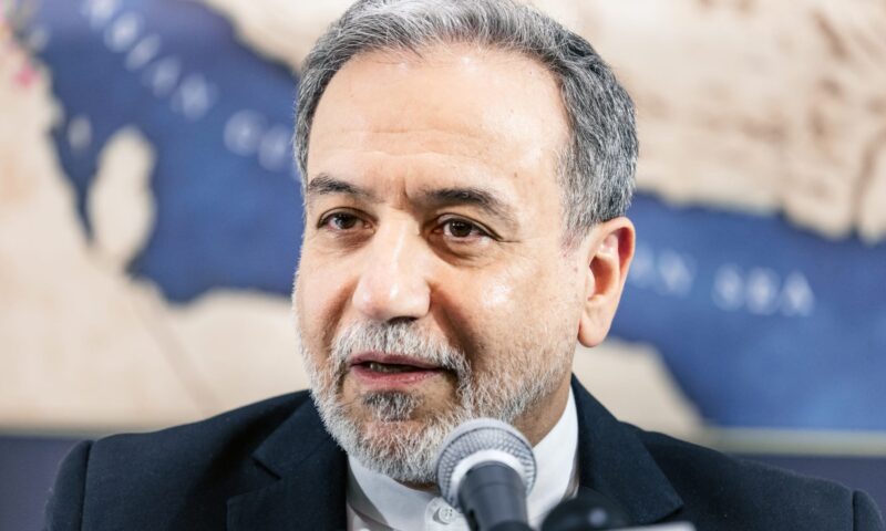 “أقرب من أي وقت”.. وزير خارجية إيران يعلق على قرب التوصل لاتفاق مع أمريكا