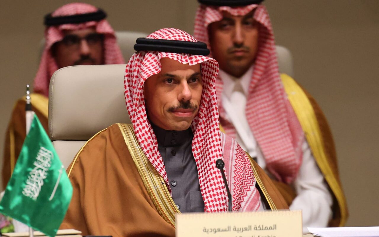 ترحيب سعودي بالاتفاق الوشيك بين إيران وأمريكا