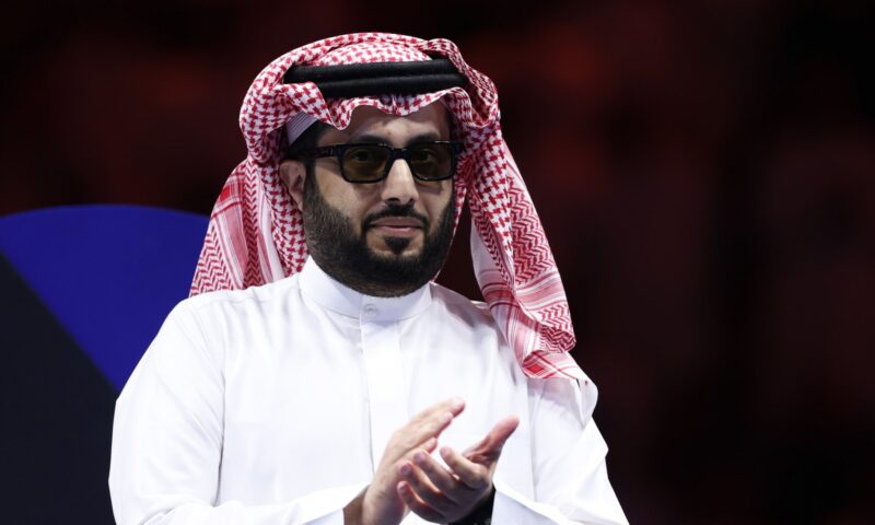 “الله أكبر”.. تركي آل الشيخ يعلق على تعادل قطر مع سويسرا في كأس العالم