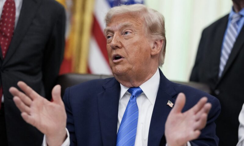 ترامب يعلن أن الاتفاق بين أمريكا وإيران سيُوقَّع الأحد.. مراسلة CNN تكشف التفاصيل