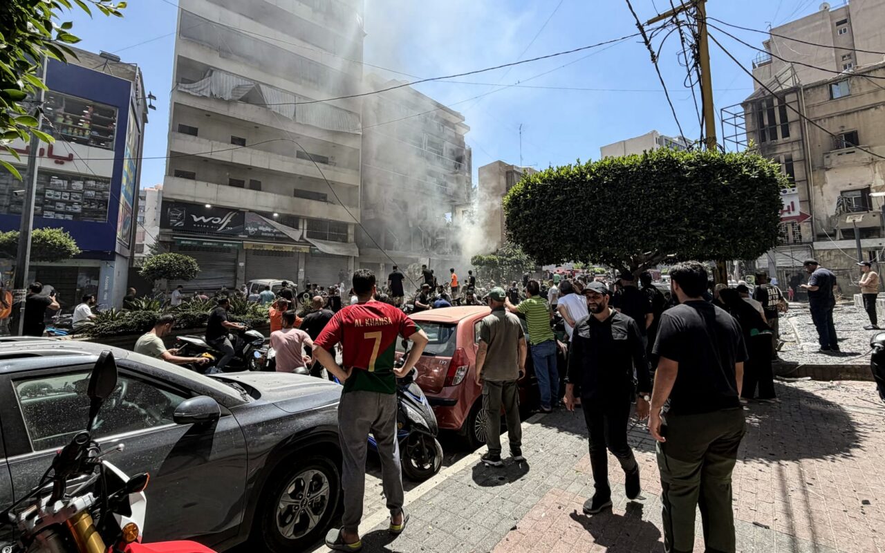 هل أبلغت إسرائيل واشنطن مسبقاً قبل ضرب بيروت؟ مصدر يجيب لـCNN