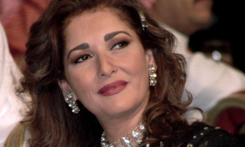 رفضت كلمة “تابت”.. آثار الحكيم تتحدث عن اعتزالها وتنتقد فيلم “برشامة”