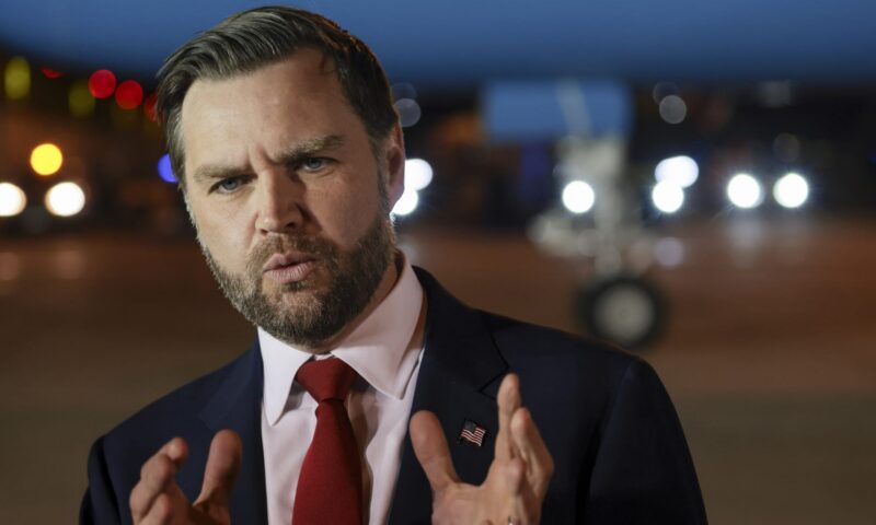 “إطار عام”.. ماذا كشف نائب ترامب لـCNN عن مذكرة التفاهم بين أمريكا وإيران؟