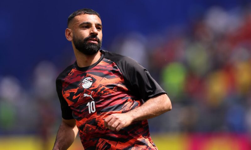 رسالة خاصة من رئيس “فيفا” إلى محمد صلاح.. هذا ما جاء فيها