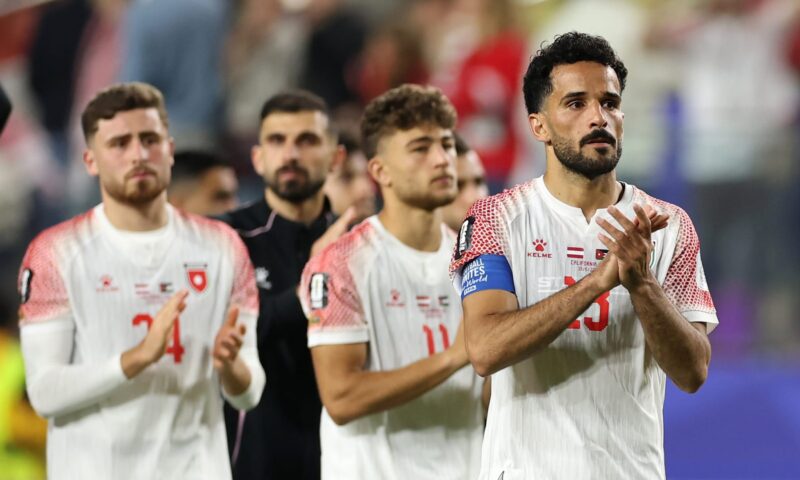 هذا ما فعله لاعبو منتخب الأردن بعد الخسارة من النمسا
