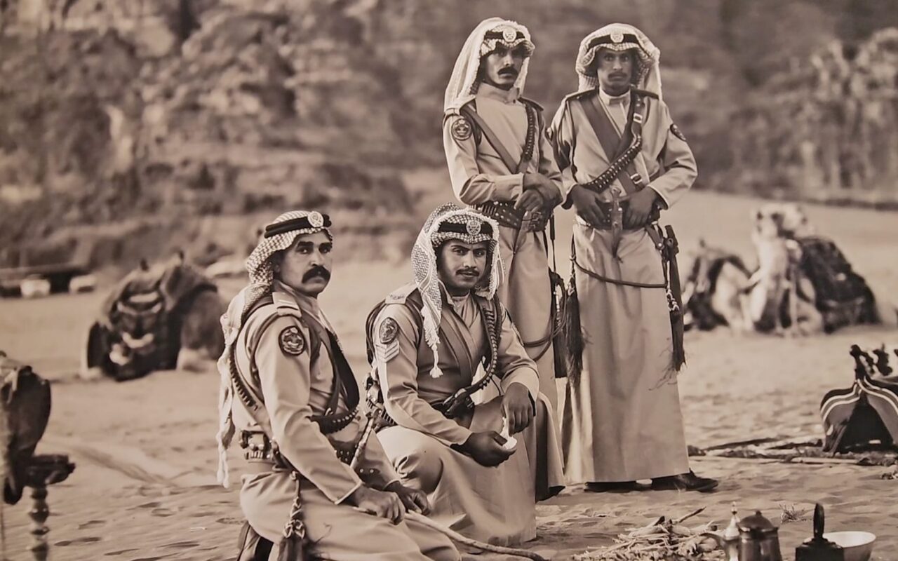 حياة “الهجّانة” في الأردن..مصورة تلتقط بعدستها “حماة تراث البادية”