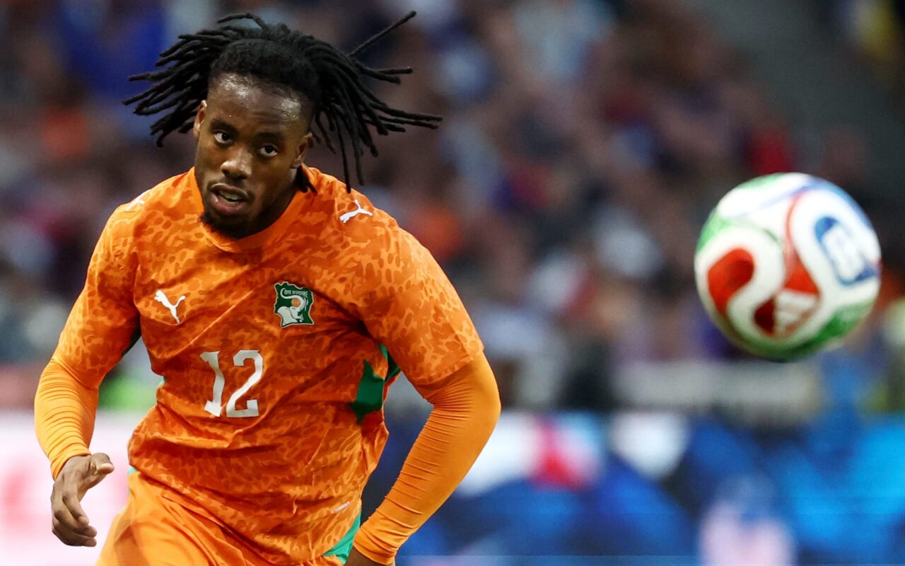 منع دخول لاعب ساحل العاج إلى كندا لخوض مباراة ألمانيا.. والكشف عن السبب