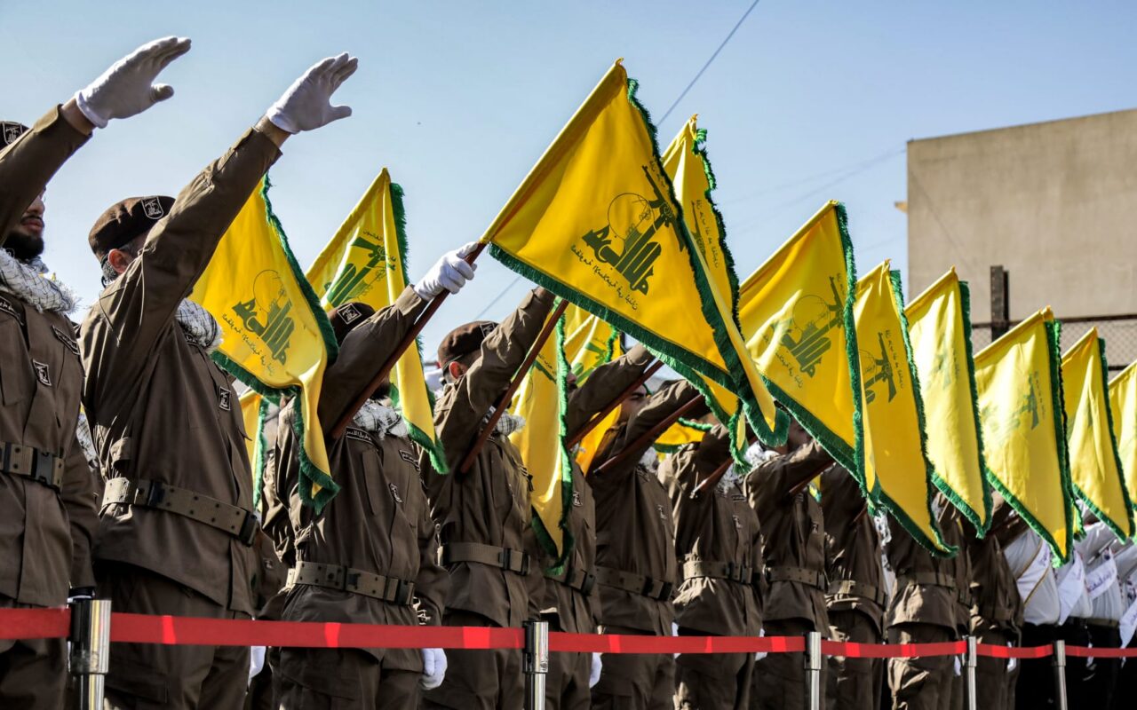 حزب الله يصدر بيانًا بعد ليلة من التصعيد في جنوب لبنان مع إسرائيل