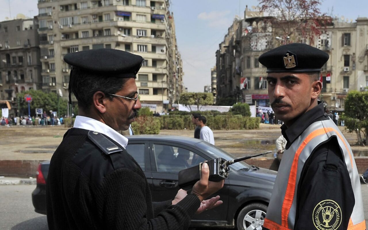 مصر.. تفاصيل بقضية “بائعة الشاي” بحدائق الأهرام تكشفها النيابة وتصدر أوامر حبس
