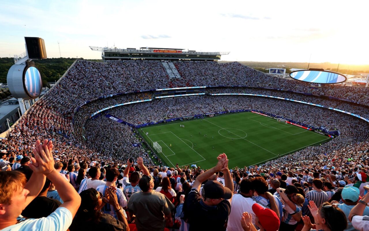 كأس العالم 2026.. كيف تؤثر الحرارة المرتفعة على المشجعين والعمال؟