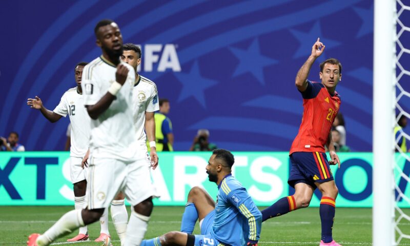 أمير سعودي عن خسارة منتخب بلاده أمام إسبانيا برباعية: حدث ما هو منطقي
