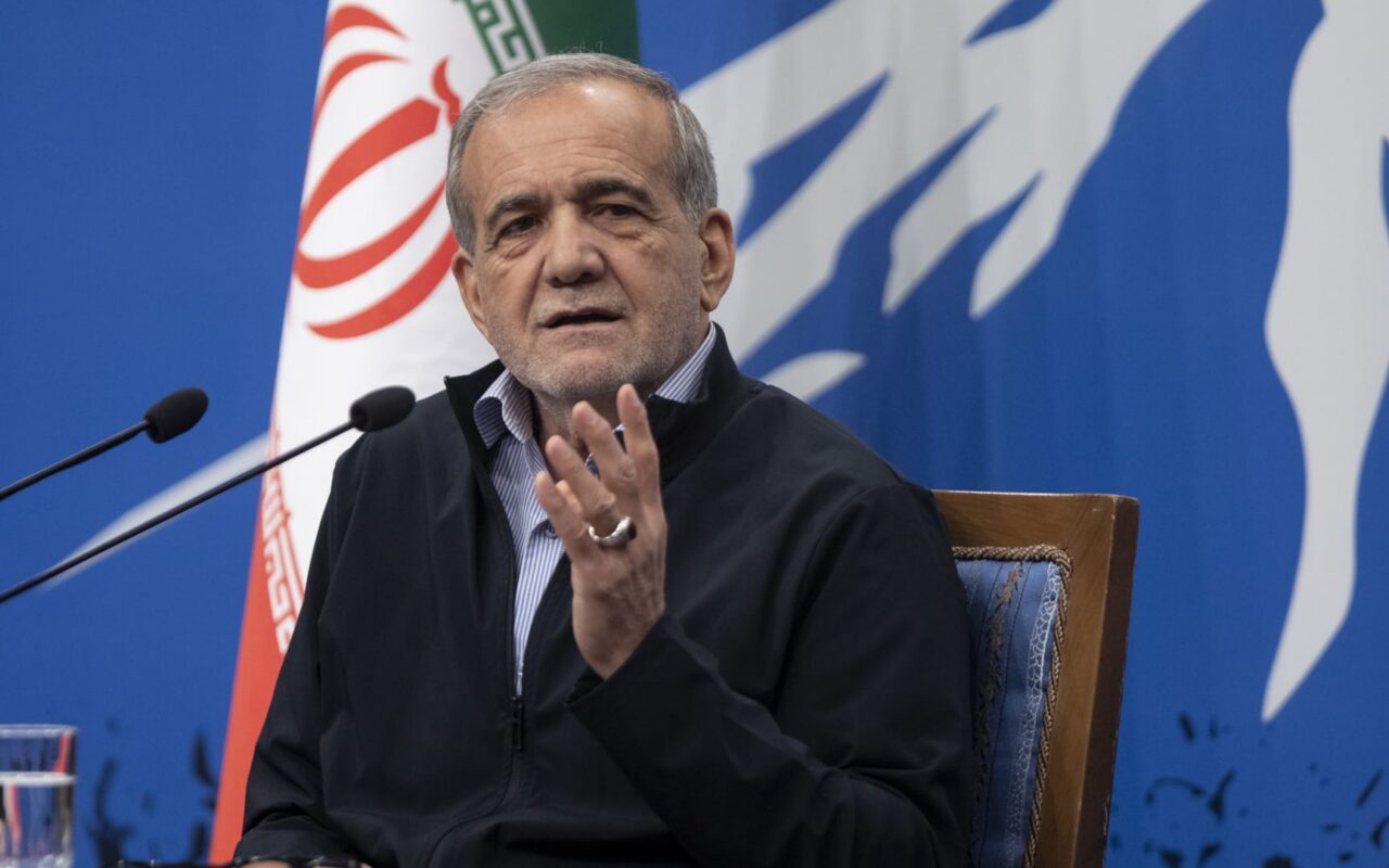 رئيس إيران: هكذا يُقاس التقدم في مسار المحادثات مع أمريكا
