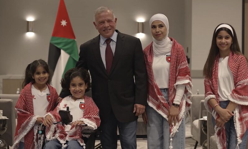 ملك الأردن يحقق أمنية “الطفل شهم” ويدعوه لحضور مباراة الأرجنتين في المونديال