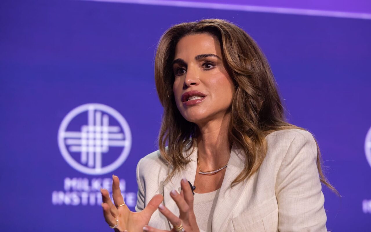 رسالة من الملكة رانيا إلى لاعبي الأردن بعد نهاية مشوارهم في المونديال
