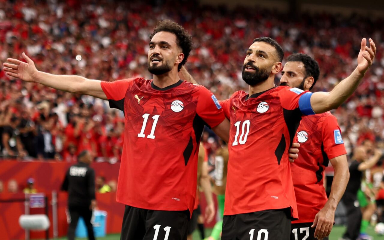 “خلينا في أستراليا أولاً”.. نجيب ساويرس يرد على تدوينة تتوقع مواجهة مصر للأرجنتين