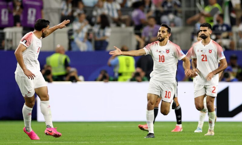 “غادر بأناقة”.. فيفا يوجه رسالة إلى منتخب الأردن بعد نهاية مشواره المونديالي