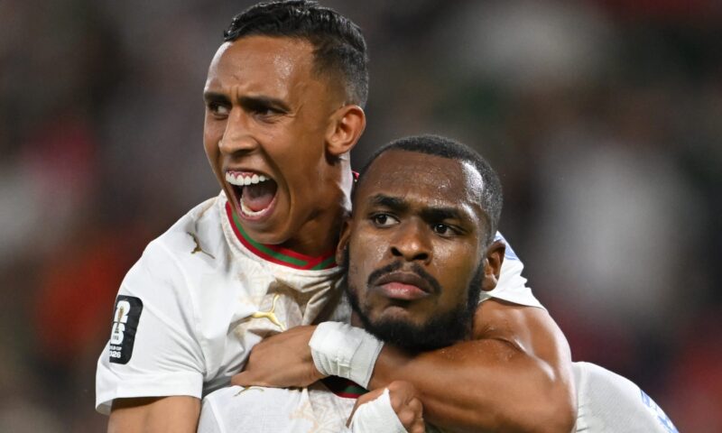 “نحن بلد مسلم”.. أول تعليق من عيسى ديوب بعد تأهل المغرب إلى دور الـ16
