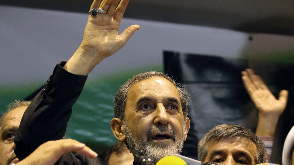 مستشار خامنئي يدعو لعدم تعليق الآمال على “سراب التسوية”