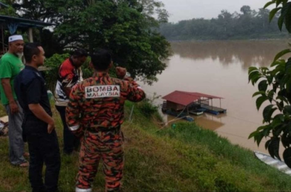 Fisherman feared drowned while attempting to swim across Pahang river in Temerloh