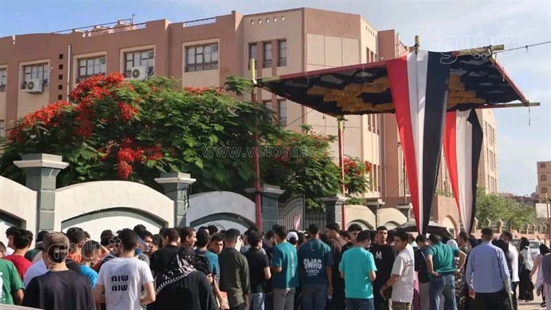 مراجعة نهائية في النحو والأدب قبل امتحان اللغة العربية للثانوية العامة 2026