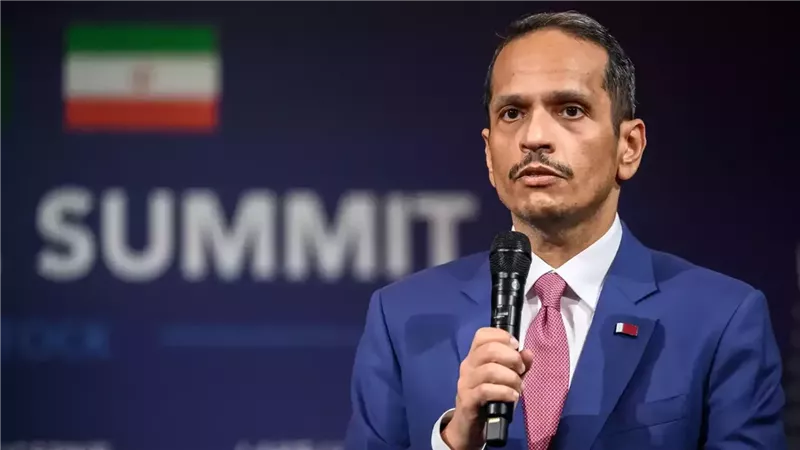 رئيس وزراء قطر: تلقينا تأكيدات باستمرار فتح هرمز ويُفترض عودة الملاحة إلى طبيعيتها خلال 30 يوما