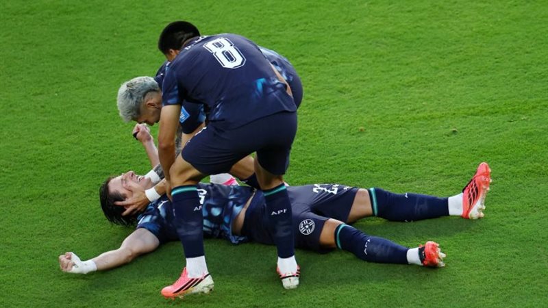 تعادل سلبي يحكم الشوط الأول لمباراة أستراليا وباراجواي في كأس العالم