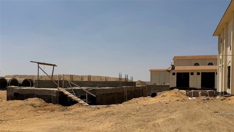 معدلات إنجاز تنفيذ محطة الصرف الصحي بالقاهرة الجديدة