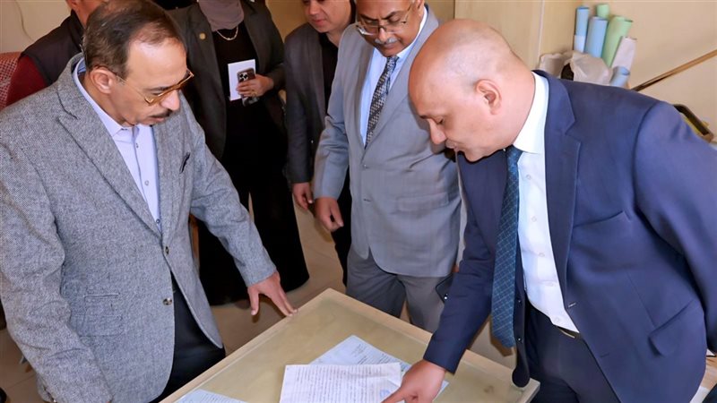 محافظ سوهاج ونائبه يتفقدان لجان واستراحات امتحانات الثانوية العامة