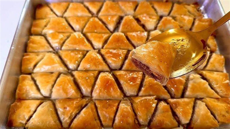 طريقة عمل الجلاش بالعجوة، حلوى لذيذة وسهلة التحضير