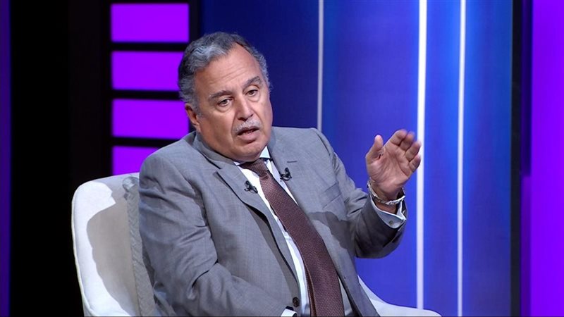 المسكوت عنه في مهمة نبيل فهمي بجامعة الدول، جمال بيومي: الأمين العام الجديد يواجه أخطر مرحلة في تاريخ العمل العربي، لا بد من تنسيق عربي تقوده الدول الكبرى لفتح حوار مباشر مع إيران