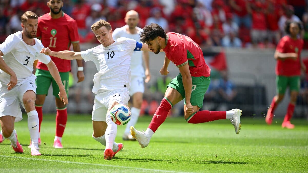 منتخب المغرب يستبعد الزلزولي وأكرد من كأس العالم