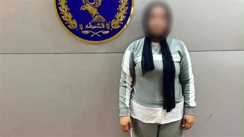 القبض على سيدة بالإسكندرية بعد إيهام طفليها بوفاة والدهما وتصوير الواقعة داخل المقابر ونشرها