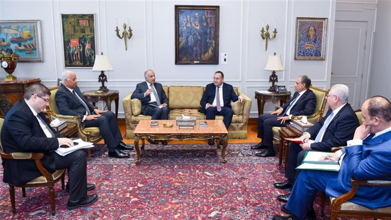 وزير الخارجية يستقبل قنصوة لبحث سبل تعزيز التعاون وزيادة أعداد الطلاب الوافدين