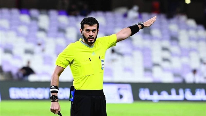 حكم إماراتي يدير مباراة منتخب مصر ضد نيوزيلندا في كأس العالم