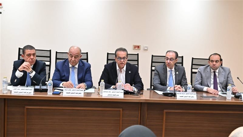 “صحة النواب” توصي بإعادة النظر في أسعار تذاكر الكشف الطبي مراعاة للحالة الاجتماعية للمواطنين