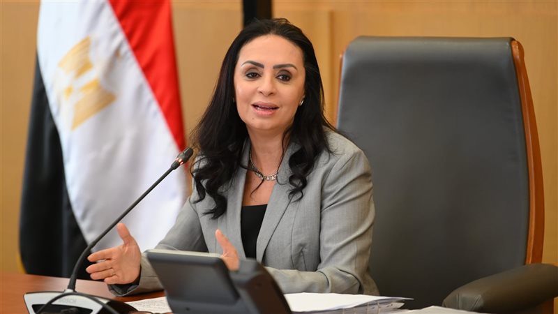 وزيرة التضامن توجه بصرف المساعدات لأسر ضحايا سقوط تروسيكل بترعة أسيوط