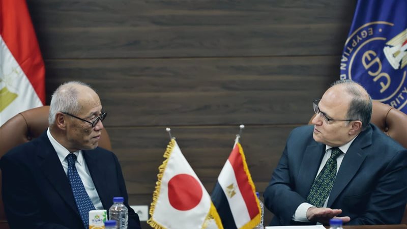 علي الغمراوي: نمتلك مقومات جاذبة للاستثمار الدوائي ونعمل على توسيع الشراكات الدولية