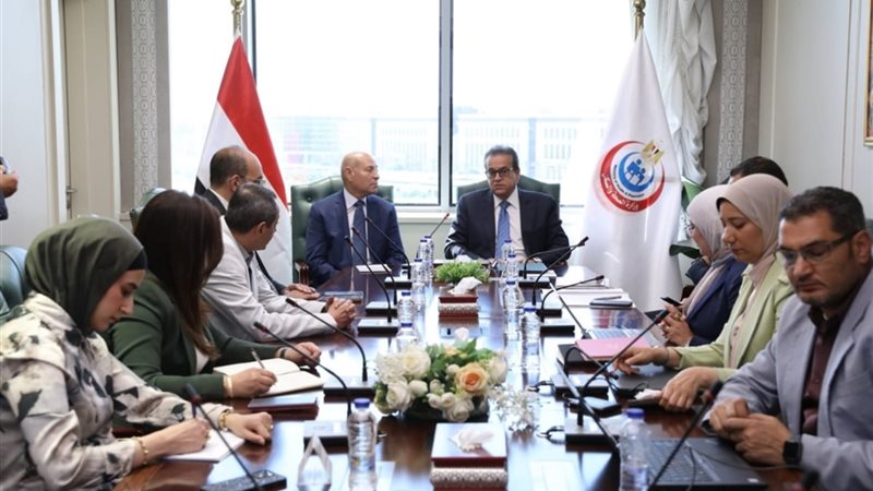خالد عبد الغفار: خطة متكاملة لرفع كفاءة المستشفيات والتوسع في الخدمات الصحية بالقاهرة