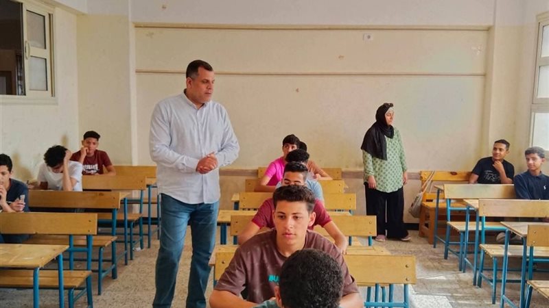 تجهيز اللجان والاستراحات، طوارئ في الغربية استعدادا لانطلاق امتحانات الثانوية العامة
