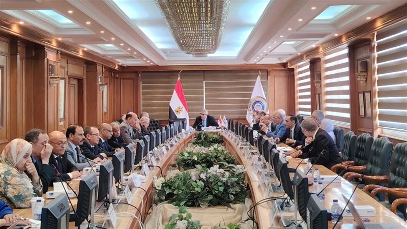 الأعلى لشئون التعليم والطلاب يوافق على اعتماد الآليات والقواعد المنظمة لأداء اختبارات الدبلومات الفنية