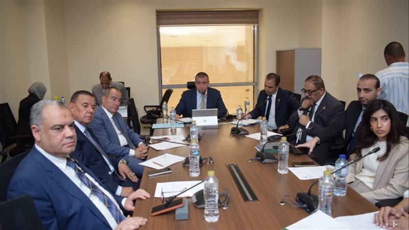 صناعة النواب تتوافق مع الحكومة على إطلاق صندوق لتمويل المصانع المتعثرة