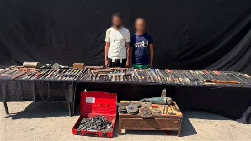 التحفظ على 107 قطع، ضبط ورشة لتصنيع الأسلحة البيضاء ببولاق أبو العلا