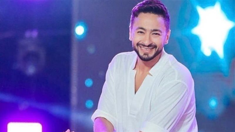 كيف تفاعل نجوم الفن والإعلام مع فوز مصر على نيوزيلندا؟