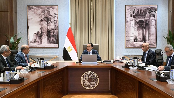 مدبولي يوجه بتعظيم الاستفادة من قلاع “الإنتاج الحربي” لتوفير احتياجات الدولة