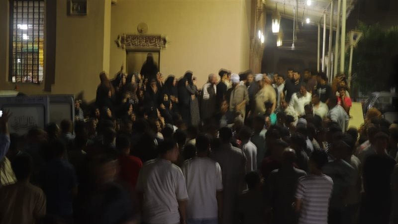 جنازة مهيبة لطالب بني عبيد ضحية الغرق في حمام سباحة نادٍ شهير بالدقهلية (صور)