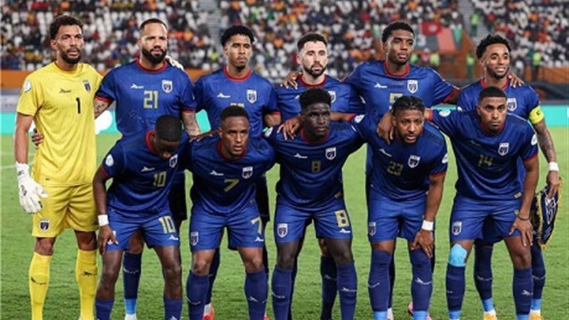 هدية من الحارس، فاليرا يعاقب أوروجواي بهدف قاتل للرأس الأخضر في كأس العالم