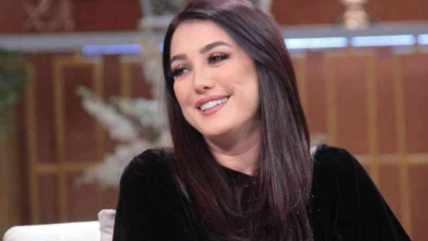 كندة علوش توجه رسالة لصبا مبارك بشأن مسلسلها “ورد على فل وياسمين”