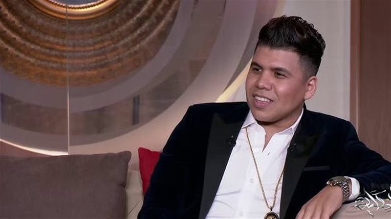 تأجيل محاكمة المتهم بالتشهير بالمطرب عمر كمال